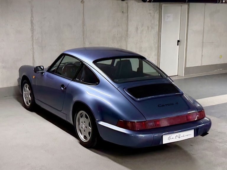 Porsche 964 Carrera 4