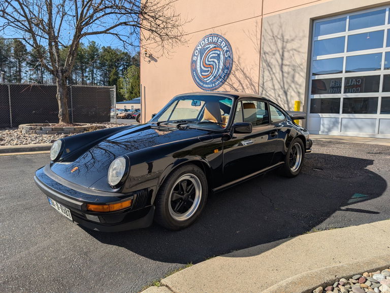 Porsche 911 Carrera 3.2