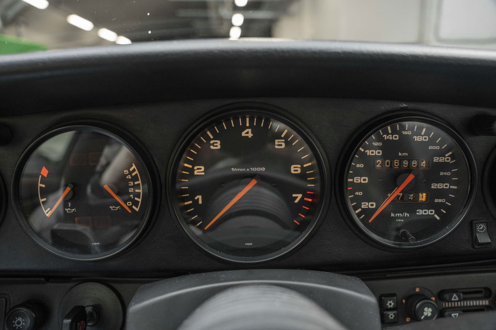 Porsche 993 Carrera 4S