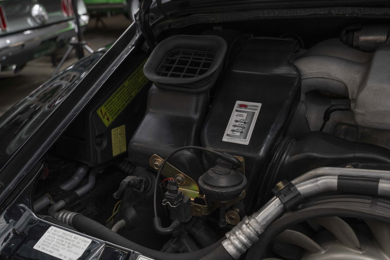 Porsche 993 Carrera 4S