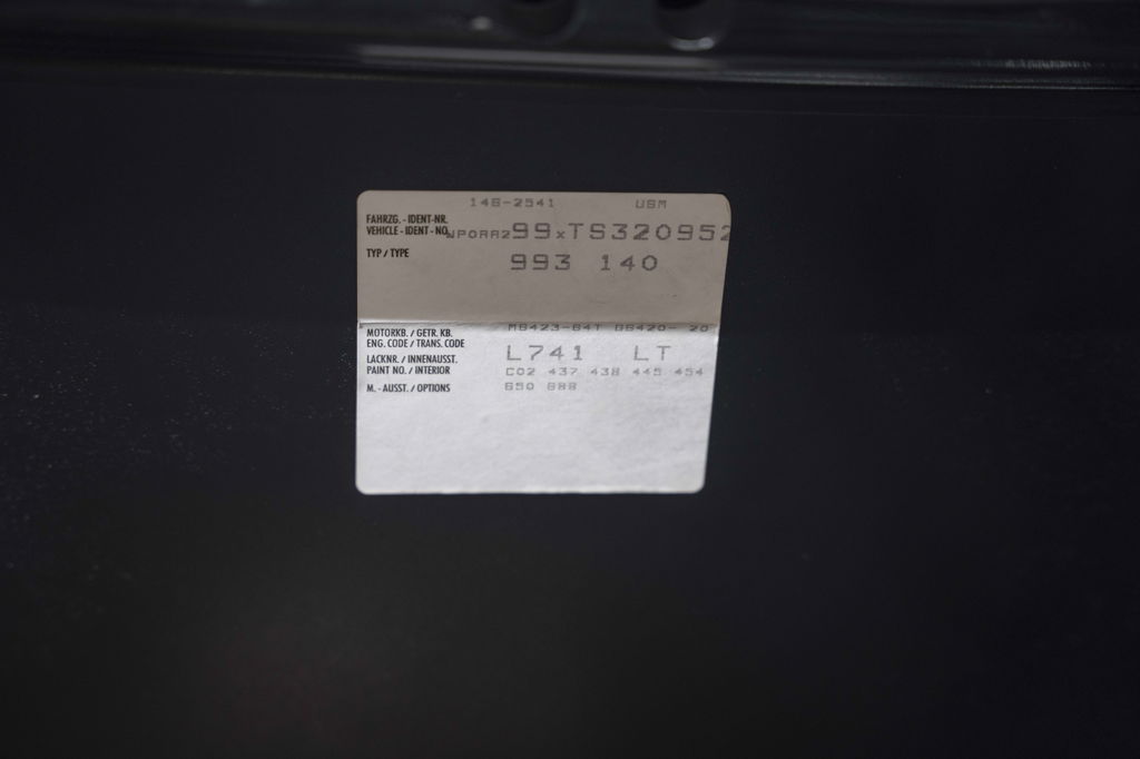 Porsche 993 Carrera 4S