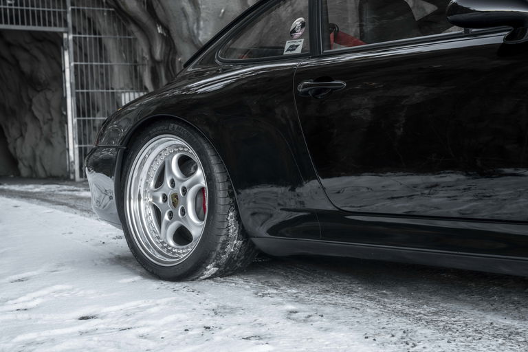 Porsche 993 Carrera 4S