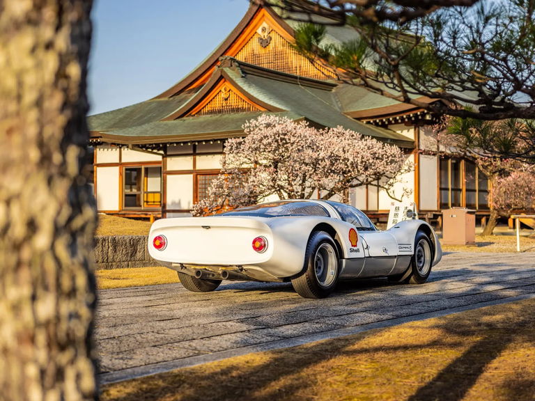 Porsche 906 Carrera 6