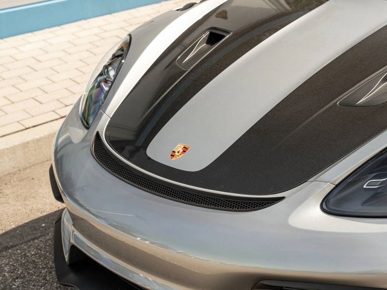 Porsche 718 Spyder RS