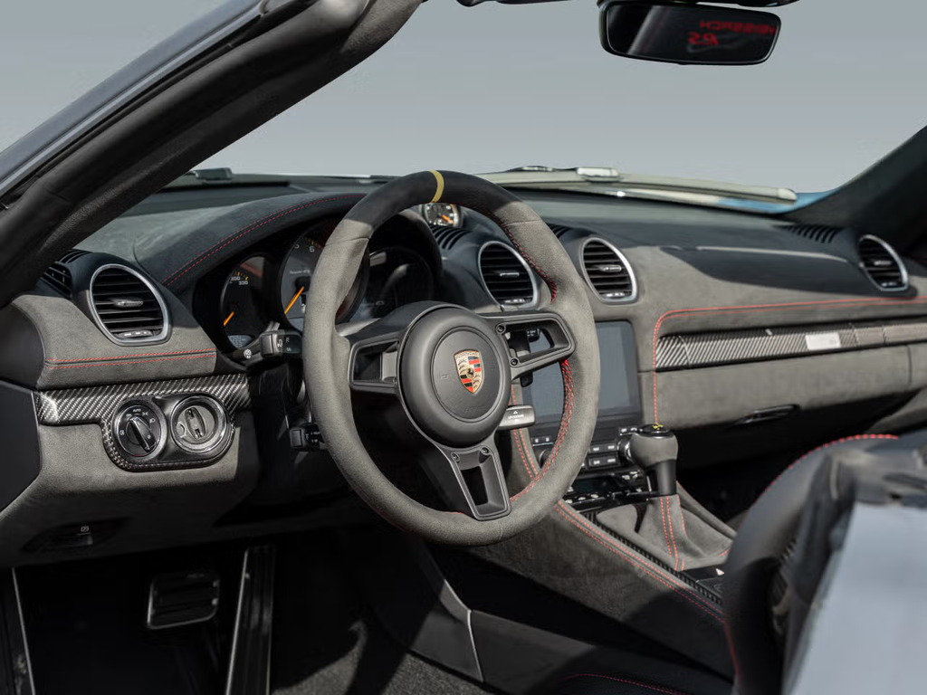 Porsche 718 Spyder RS