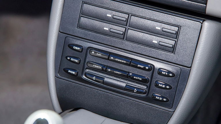 Porsche 996 Carrera 4