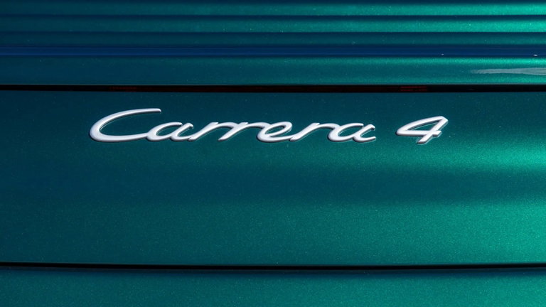 Porsche 996 Carrera 4