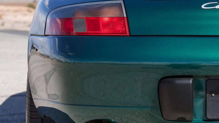 Porsche 996 Carrera 4