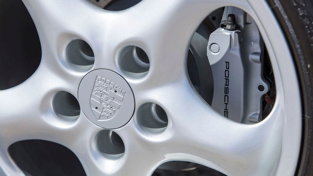 Porsche 996 Carrera 4