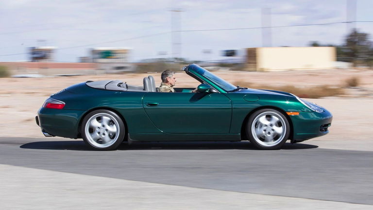 Porsche 996 Carrera 4