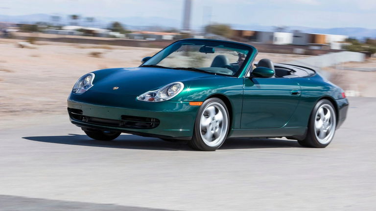 Porsche 996 Carrera 4