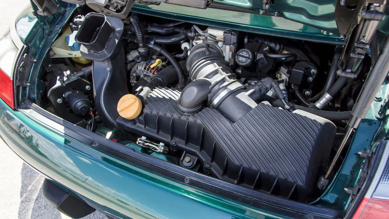 Porsche 996 Carrera 4