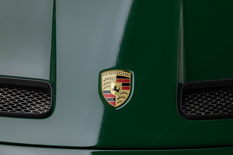 Porsche 992 GT3 Touring