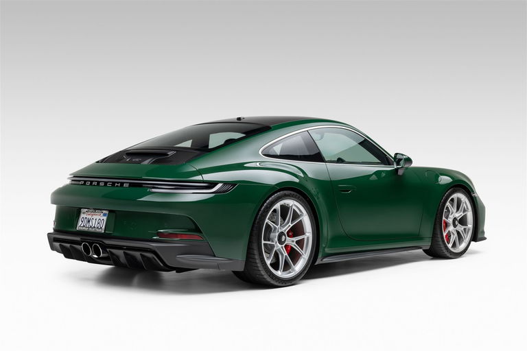 Porsche 992 GT3 Touring