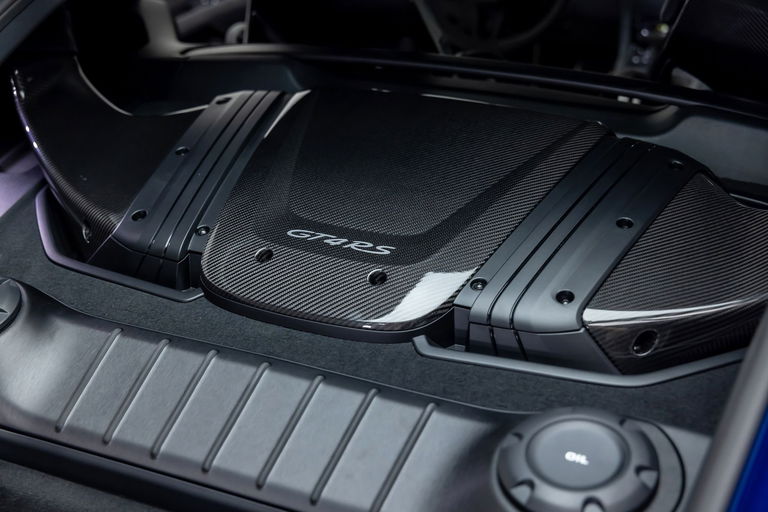 Porsche 718 Cayman GT4 RS