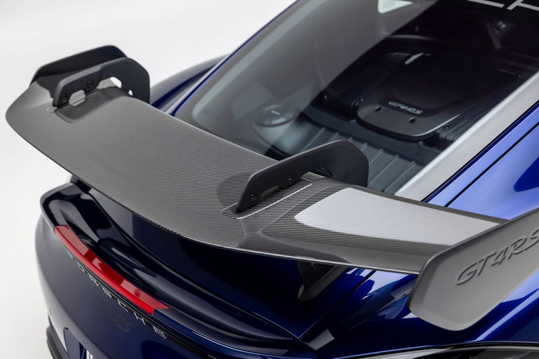 Porsche 718 Cayman GT4 RS