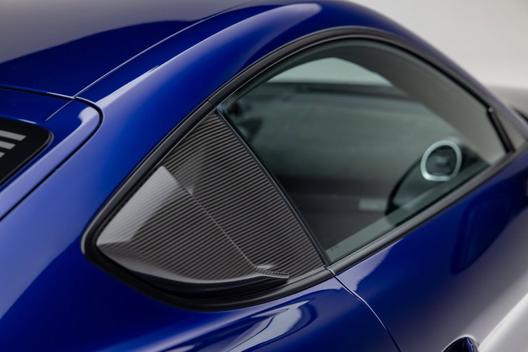 Porsche 718 Cayman GT4 RS