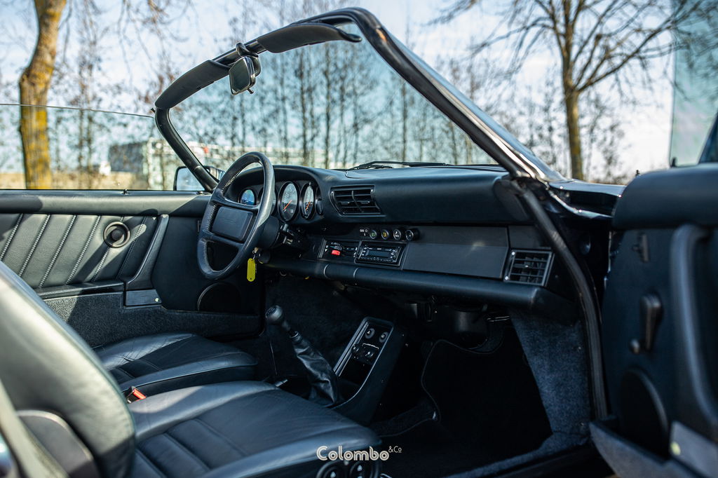 Porsche 911 Carrera 3.2 Speedster