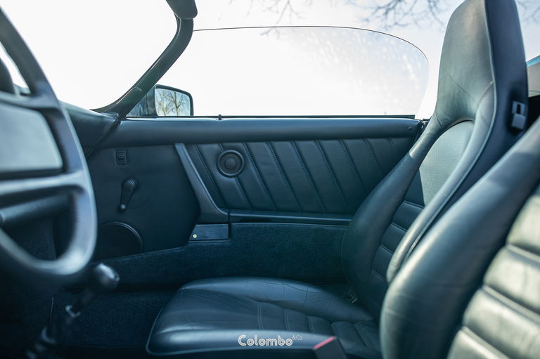 Porsche 911 Carrera 3.2 Speedster