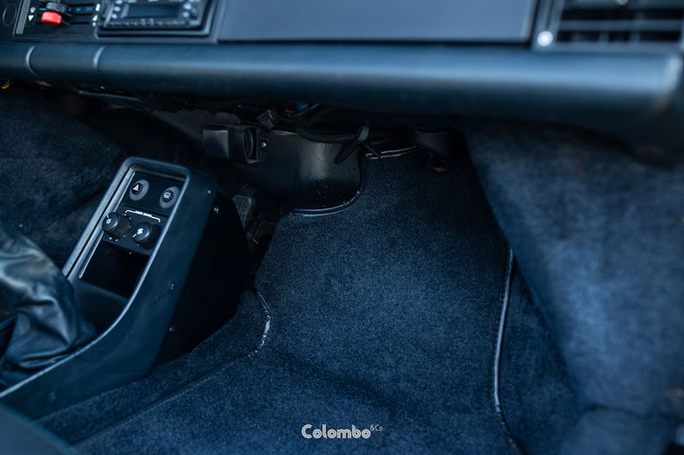 Porsche 911 Carrera 3.2 Speedster