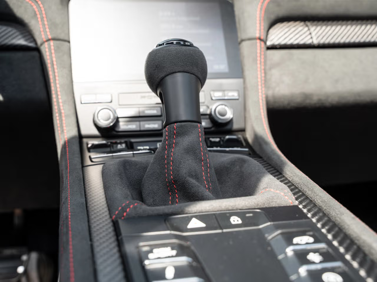 Porsche 718 Spyder RS