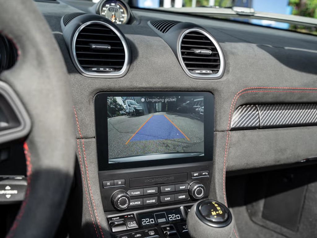 Porsche 718 Spyder RS