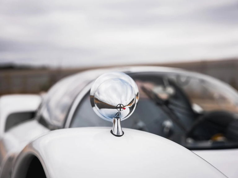 Porsche 906 Carrera 6