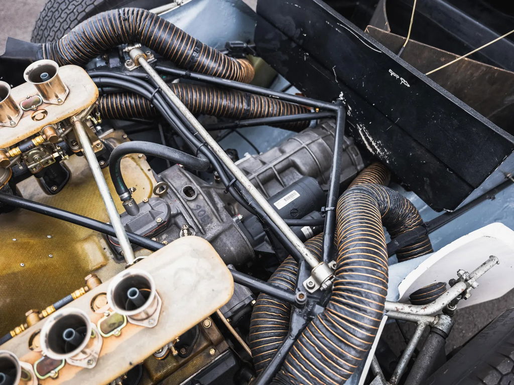 Porsche 906 Carrera 6