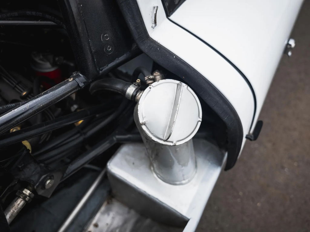 Porsche 906 Carrera 6