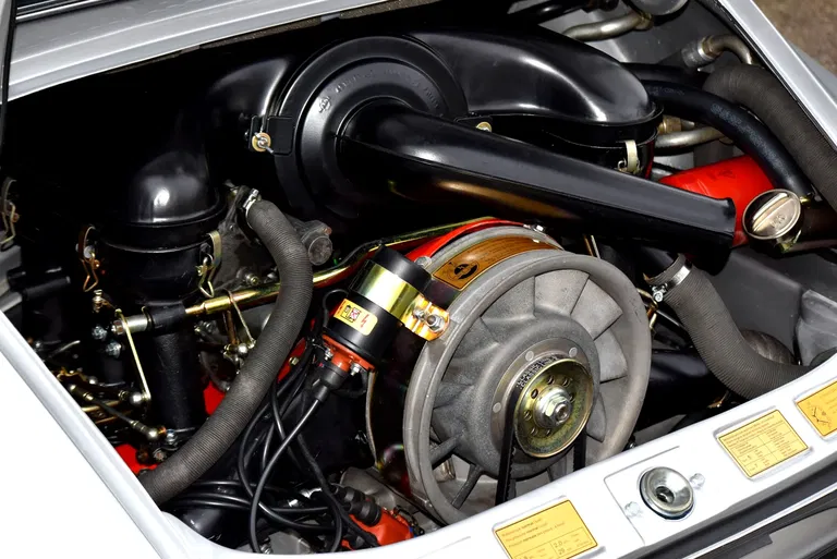 Porsche 911 S (F-Modell)