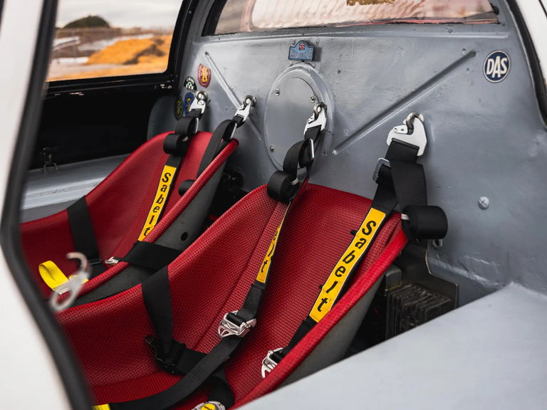 Porsche 906 Carrera 6