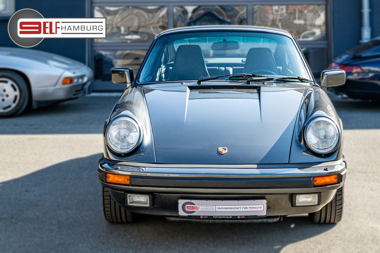 Porsche 911 Carrera 3.2