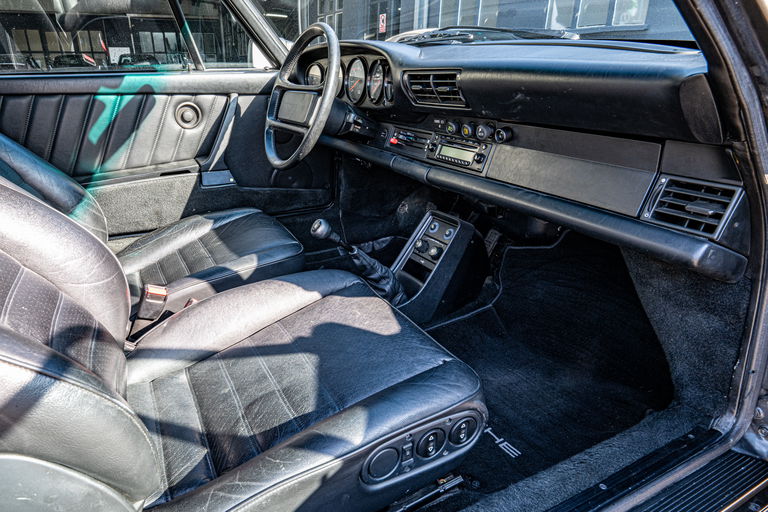 Porsche 911 Carrera 3.2