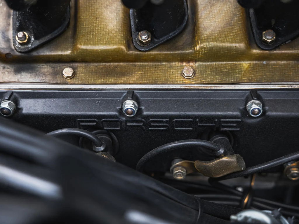 Porsche 906 Carrera 6