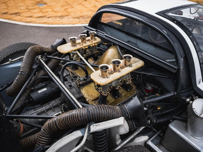 Porsche 906 Carrera 6