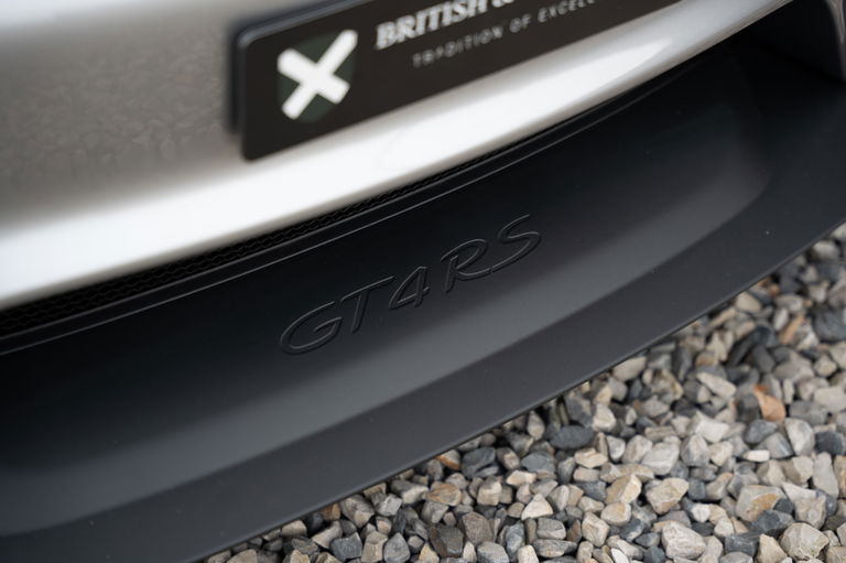 Porsche 718 Cayman GT4 RS