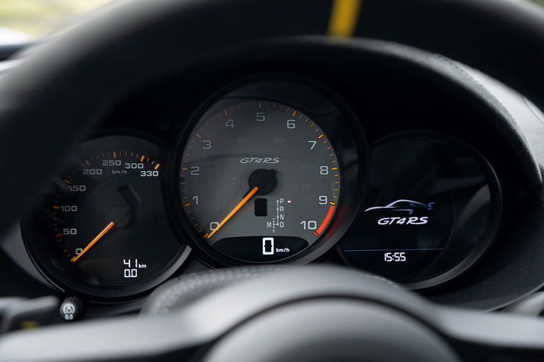 Porsche 718 Cayman GT4 RS