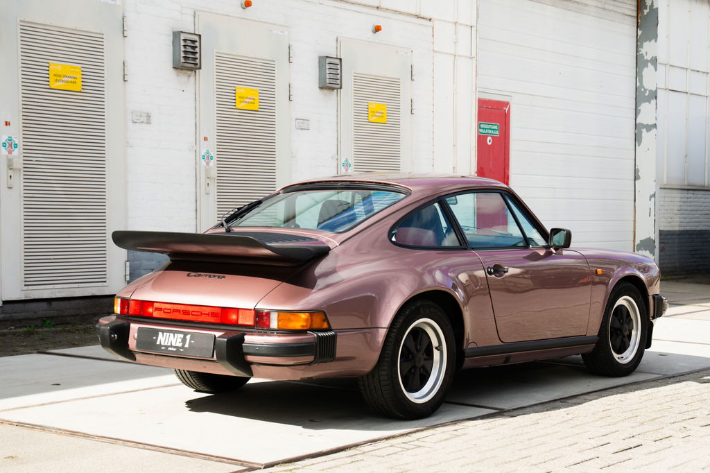 Porsche 911 Carrera 3.2