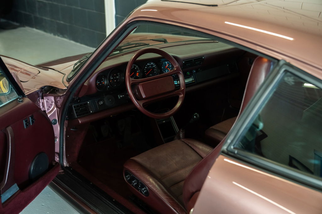 Porsche 911 Carrera 3.2