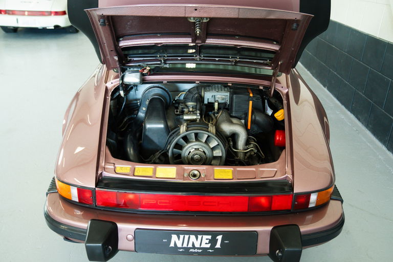 Porsche 911 Carrera 3.2