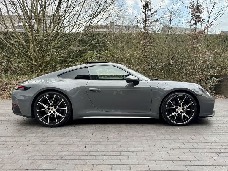 Porsche 992.2 Carrera