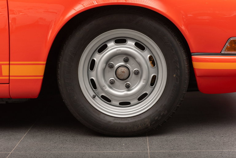 Porsche 911 T