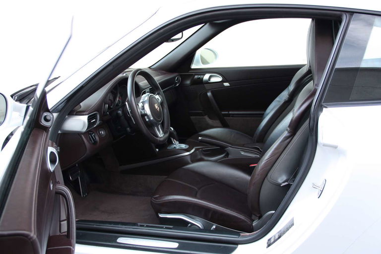 Porsche 997.2 Carrera 4S