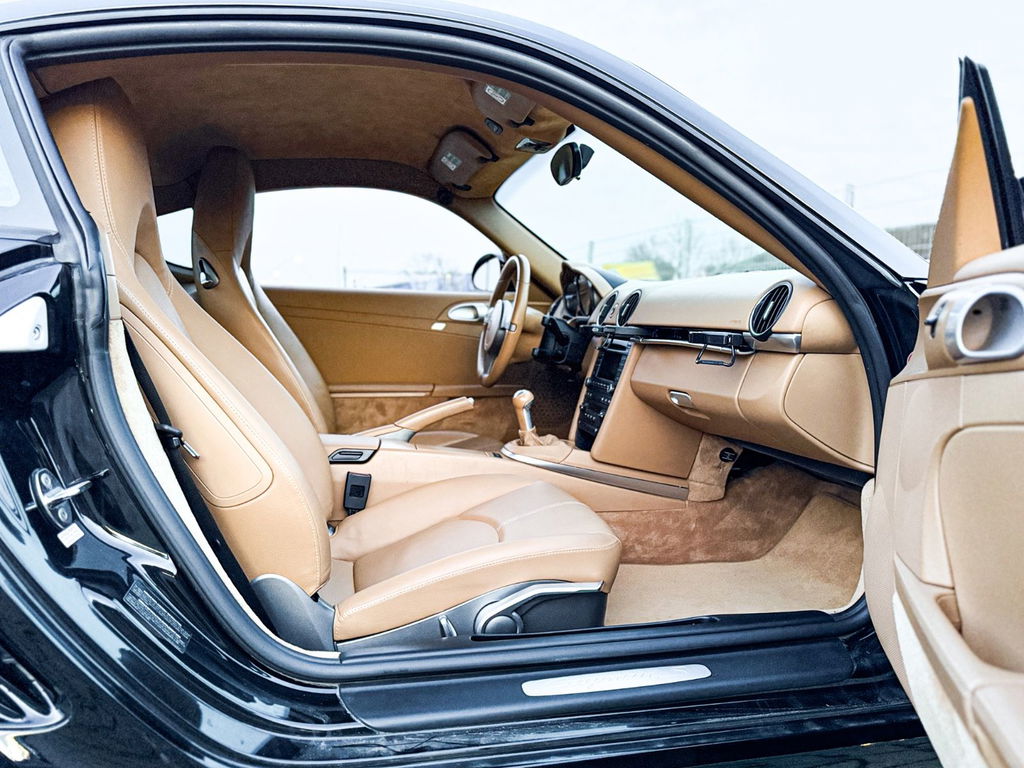 Porsche 987 Cayman S