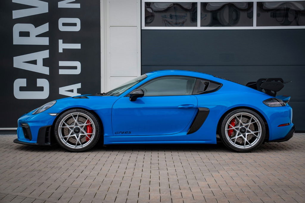 2024 Porsche 718 Cayman GT4 RS