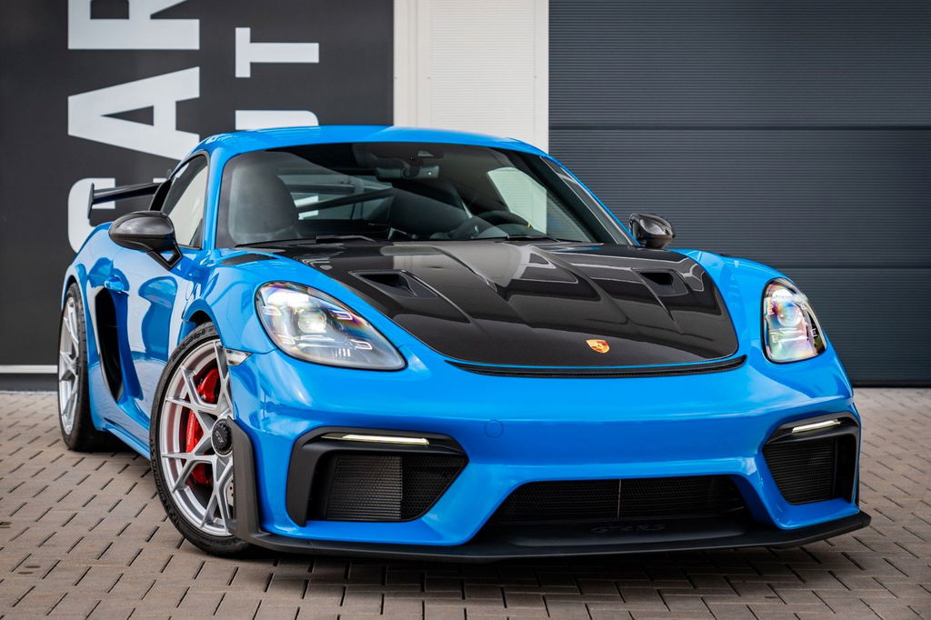 Porsche 718 Cayman GT4 RS