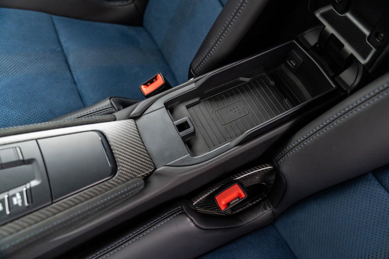 Porsche 718 Cayman GT4 RS