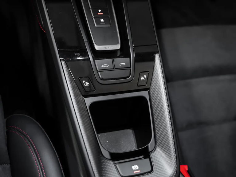 Porsche 992 Targa 4 GTS