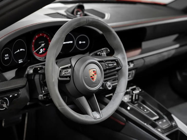 Porsche 992 Targa 4 GTS