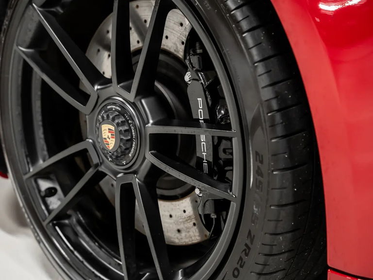 Porsche 992 Targa 4 GTS